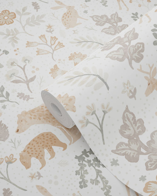 ESTAhome behang bos met bosdieren vergrijsd groen, beige en wit - 53 cm x 10.05 m - 139585