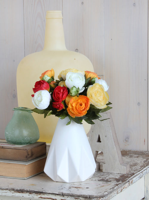 Mica Decorations Ranonkels Kunstbloemen Boeket - H22 x Ø19 cm - Oranje