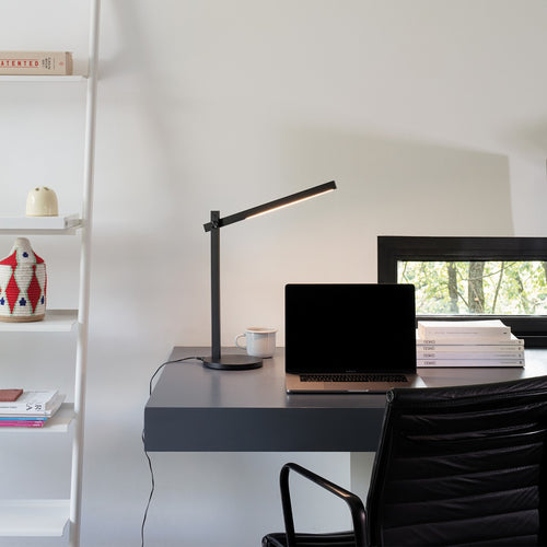Ideal Lux PIVOT Dimbare Geïntegreerde LED Tafellamp Zwart, Ingebouwde Schakelaar, 3000K