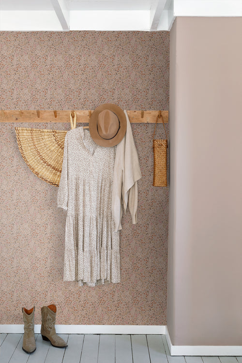 ESTAhome behang bloemetjes terracotta roze - 53 cm x 10.05 m - 139700 - vtwonen shop