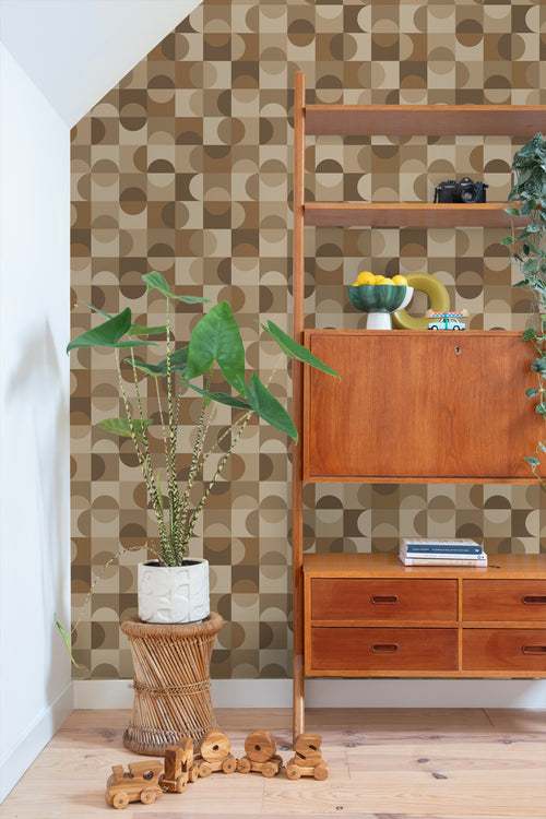 ESTAhome behang cirkels in Bauhaus stijl beige en bruin - 50 x 900 cm - 131239 - vtwonen shop