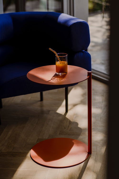 noo.ma ANDE Bijzettafel - Orange Peel – vtwonen noo.ma ANDE Bijzettafel - Orange Peel – vtwonen