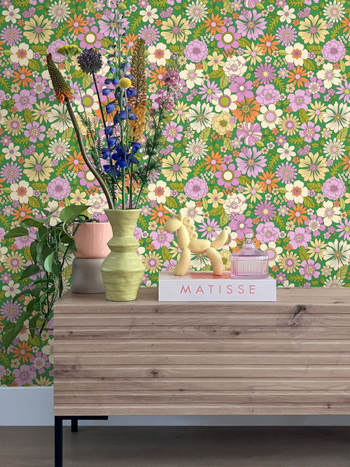 ESTAhome behang retro bloemen groen, paars, beige en oranje - 50 x 900 cm - 131808