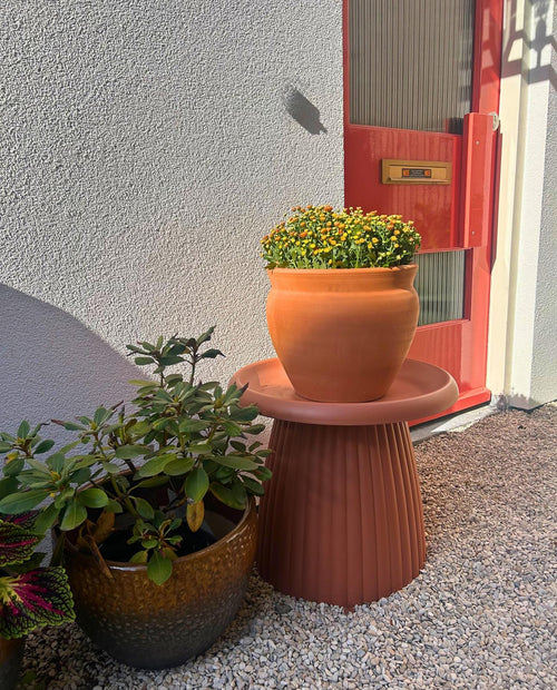 MaximaVida kunststof bijzettafel Mila rond 50 cm roestbruin - vtwonen shop