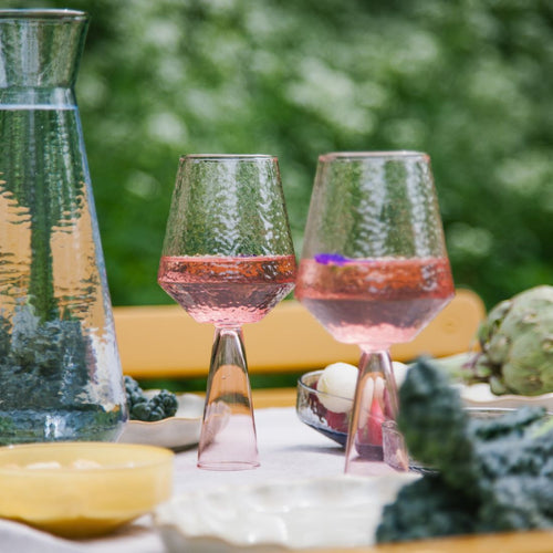 Brût Homeware wijnglas Claude - roze - set van 2 - vtwonen shop