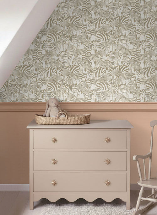 ESTAhome behang zebra's donker beige - 50 x 900 cm - 132211