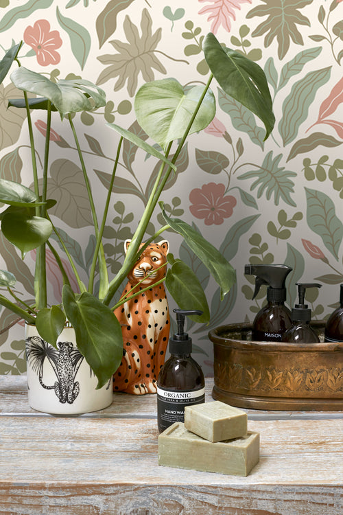 ESTAhome behang bladeren en bloemen vergrijsd groen en roze - 50 x 900 cm - 131050 - vtwonen shop