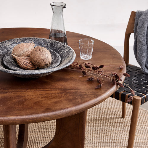 Raw materials eettafel Bullnose Coliseo - bruin - Ø120 cm