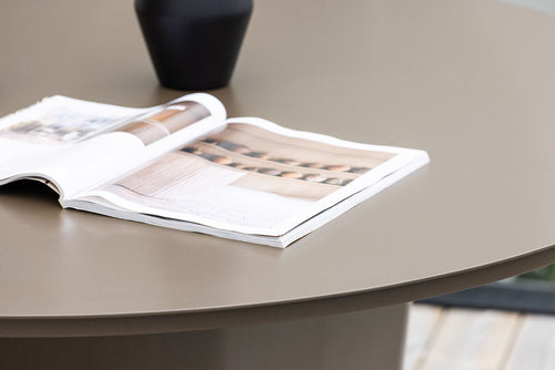 Rebellenclub Ronde Tuintafel Echo - ø120cm - Bruin - vtwonen shop