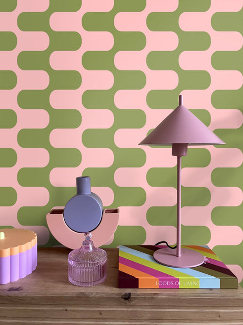 ESTAhome behang golvende lijnen groen en roze - 50 x 900 cm - 131835