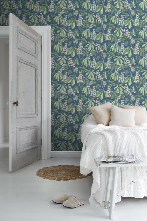 Borastapeter behang bladeren vergrijsd blauw - 53 cm x 10.05 m - 660406 - vtwonen shop