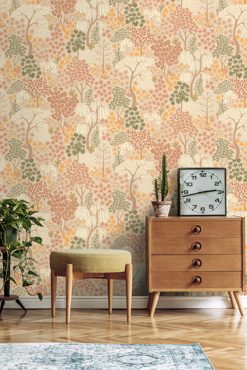 ESTAhome behang bomen en bloemen beige, terracotta en groen - 50 x 900 cm - 131186 - vtwonen shop