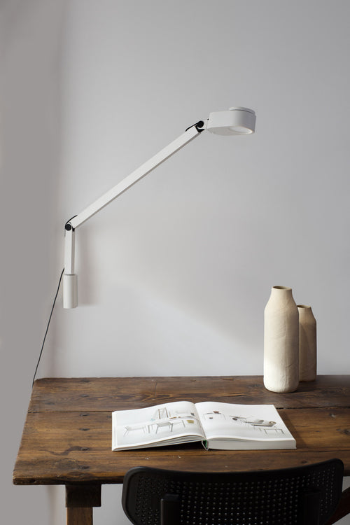 Faro Inviting Witte wandlamp arm