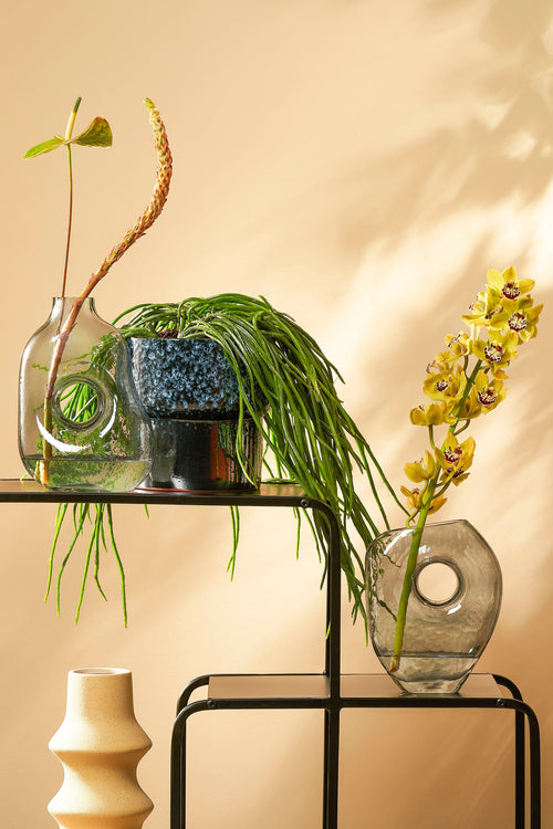 Mica Decorations Jay Vaas - L19 x B11 x H25 cm - Glas - Lichtgrijs - vtwonen shop