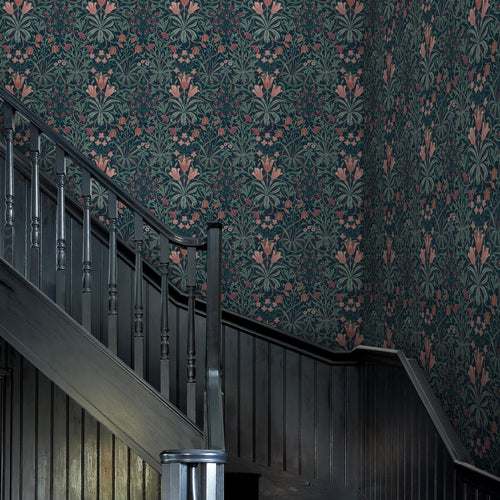 William Morris at Home Vliesbehang - Woodland Weeds Midnight