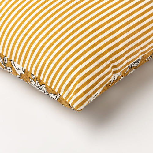 JUDITH - kussenhoes 45x45 cm - bloemenmotief - 100% katoen - Chai Tea - geel