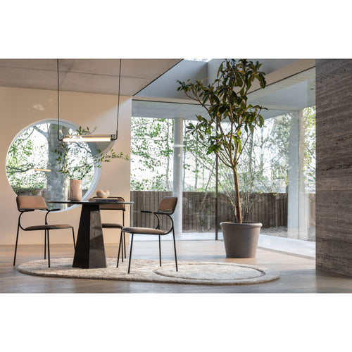 Zuiver Alba Eetkamerstoelen armleuning Zwart/Beige - Set van 2 - vtwonen shop