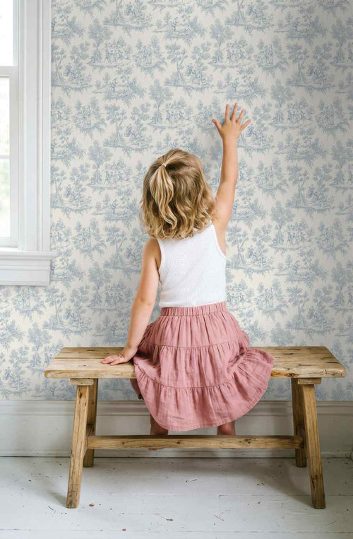 ESTAhome behang toile de jouy print lichtblauw - 50 x 900 cm - 132095