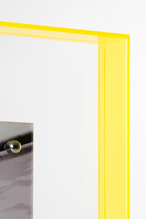 Mica Decorations Women Wanddecoratie - L40 x B3 x H50 cm - Acryl - Grijs