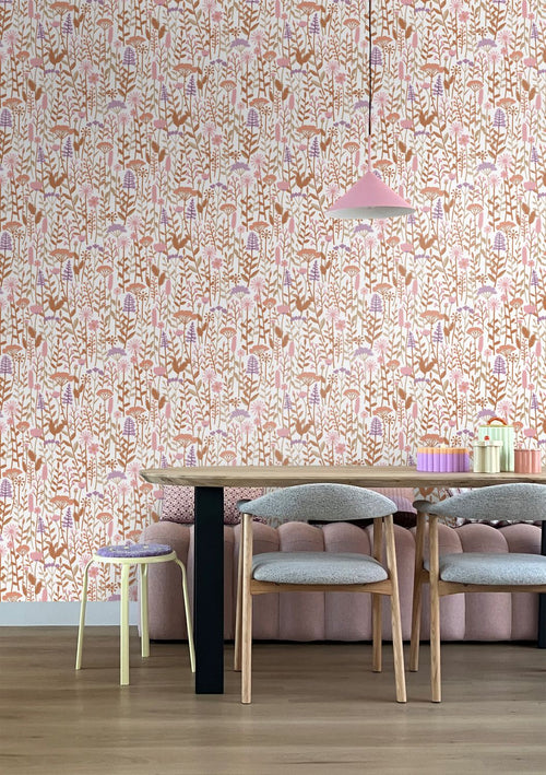 ESTAhome behang veldbloemen terracotta, paars en roze - 50 x 900 cm - 131553