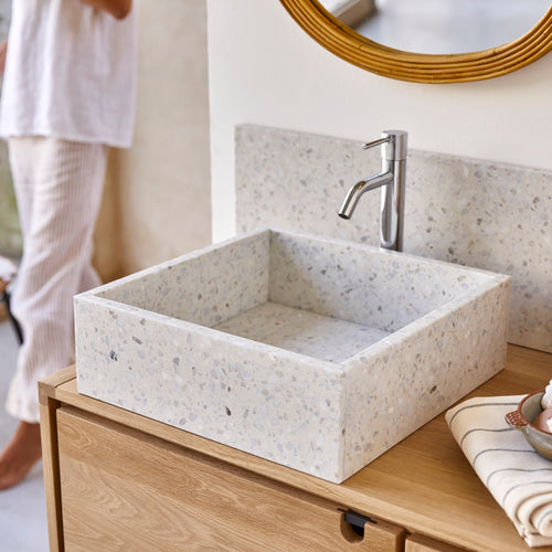 Tikamoon Vierkante waskom van moon premium terrazzo b. 40 cm - Beige