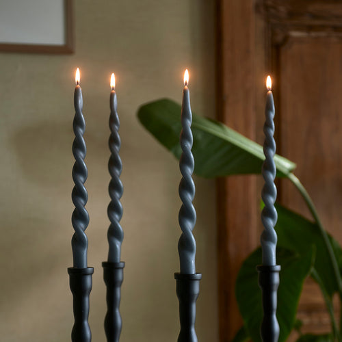 Rivièra Maison Twisted Dinner Candles d.grey 4pcs - Paraffine - Donkergrijs - vtwonen shop