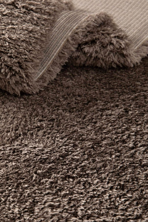 Interieur05 Hoogpolig vloerkleed Fender taupe - 160 x 230 cm - vtwonen shop