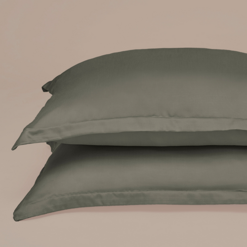Coco & Cici - Bamboe Kussensloop 75 x 50 cm - Kussenhoes - Olijfgroen - 100% Eco Bamboe - Volant 2 cm - 1 stuk