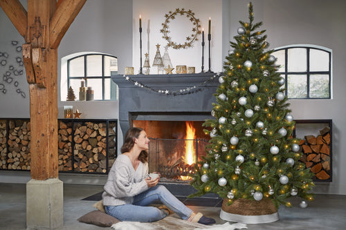 Triumph Tree Bristlecone Kunstkerstboom - H155 x Ø99 cm - Groen - vtwonen shop