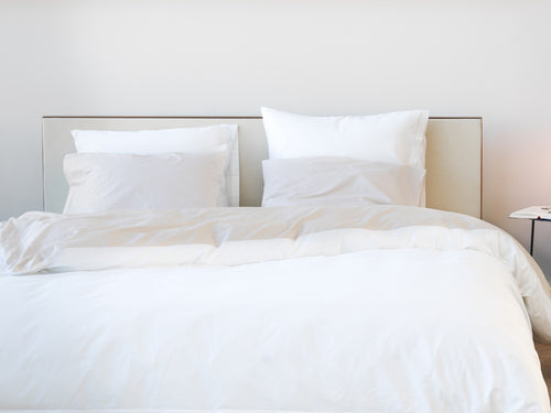 Yumeko dekbedovertrek katoen satijn double face white/sandy 240x220 + 2/60x70 - vtwonen shop