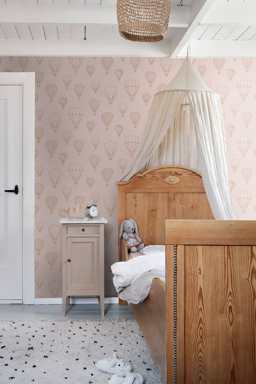 ESTAhome behang luchtballonnen terracotta roze - 50 x 900 cm - 139720 - vtwonen shop