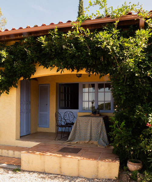 Doing Goods Blauwe Emma Plaid in draagtas - 220 x 140 cm - 100% katoen