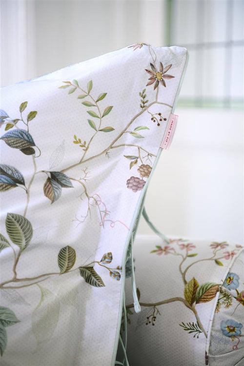 Pip Studio dekbedovertrek Kawai Flower - 140x200/220 cm - wit