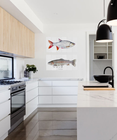 ESTAhome muursticker vis warm grijs en zalm roze - 97 x 48.5 cm - 159031 - vtwonen shop