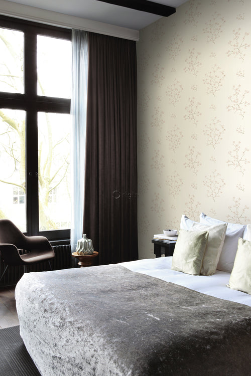 Origin Wallcoverings behang bloesemtak beige en roze - 53 cm x 10,05 m - 346545 - vtwonen shop