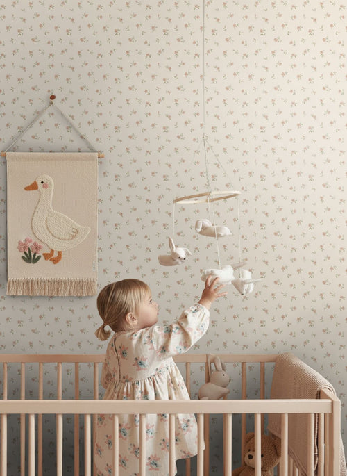 ESTAhome behang vintage bloemetjes beige, roze en groen - 50 x 900 cm - 132219