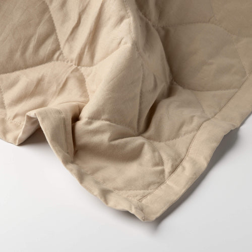 Dutch Decor - VOORDEELSET - 3-delig - Romee - 2 sierkussens 40x60 cm - 1 bedsprei 240x260 cm - beige - vtwonen shop