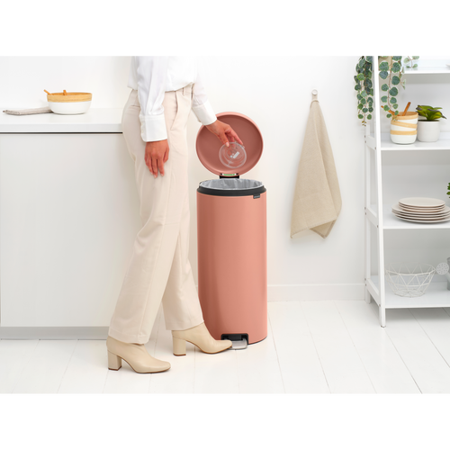 Brabantia NewIcon Pedaalemmer, 30 liter, kunststof binnenemmer - Warm Copper