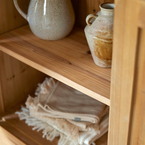 Tikamoon Kast van gerecycled massief grenenhout - Naturel - vtwonen shop