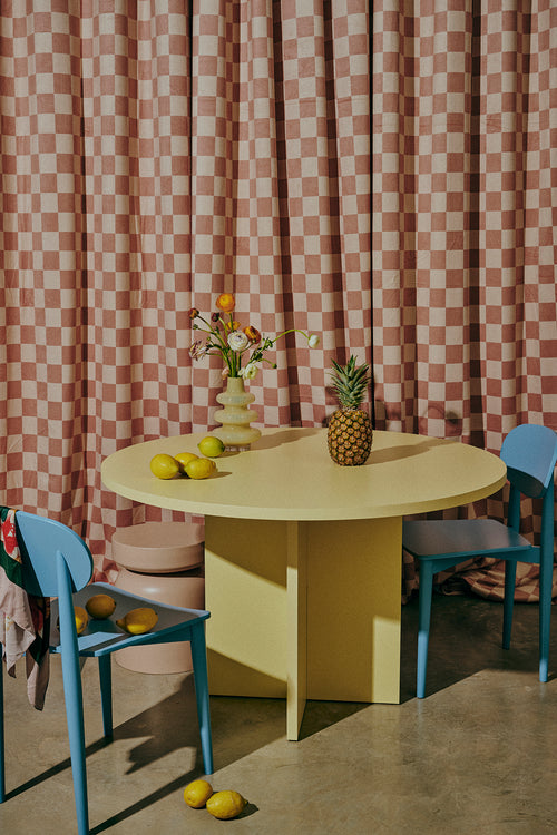 Really Nice Things  - eettafel Mathilda - MDF -rond - 120cm - butter