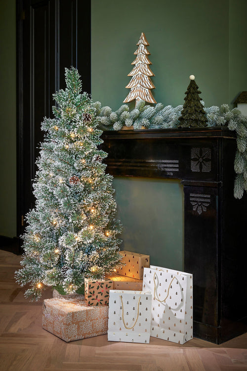 Black Box Trees Vandans Kerstboom met Verlichting Led - Groen Frosted Warm Wit - op Batterij en met Timerfunctie - h120xd60cm