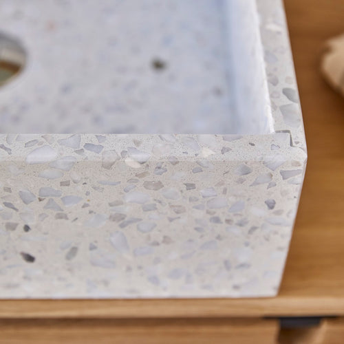 Tikamoon Vierkante waskom van moon premium terrazzo b. 40 cm - Beige