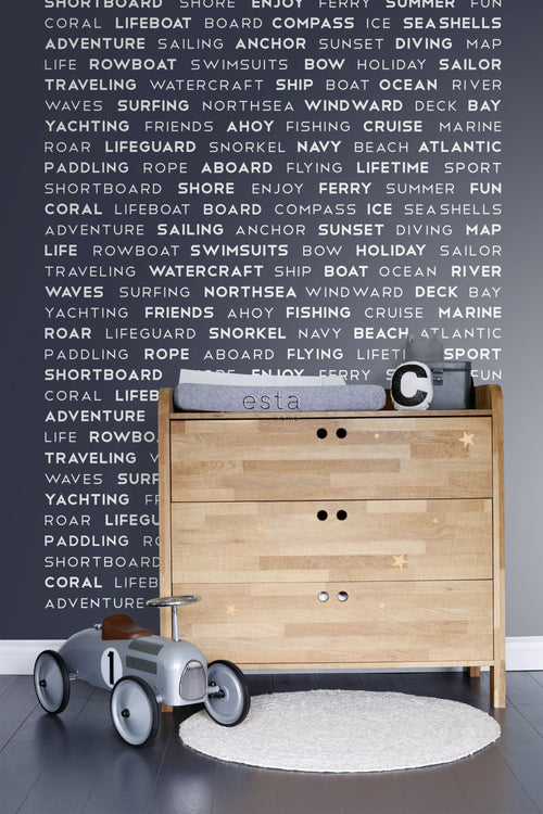 ESTAhome fotobehang maritieme teksten blauw - 186 x 279 cm - 158845 - vtwonen shop