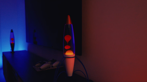 Lighto lavalamp zilver – paarse vloeistof met gele lava