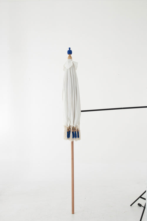 J-Line parasol Flavie - hout/katoen - ecru/blauw