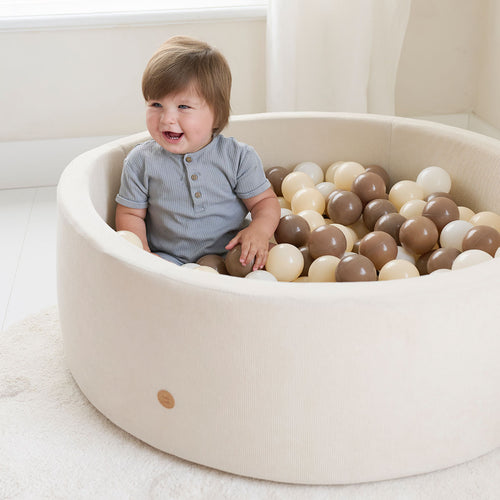 Petite Amélie Ballenbak BALLPIT met 200 ballen