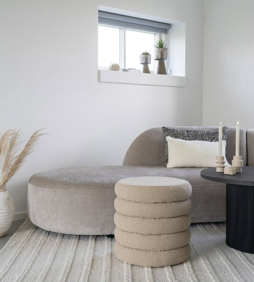 Rebellenclub Poefje Fjell - Beige Bouclé - vtwonen shop