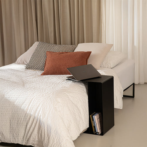 SLIDE Low Banktafel - Zwart