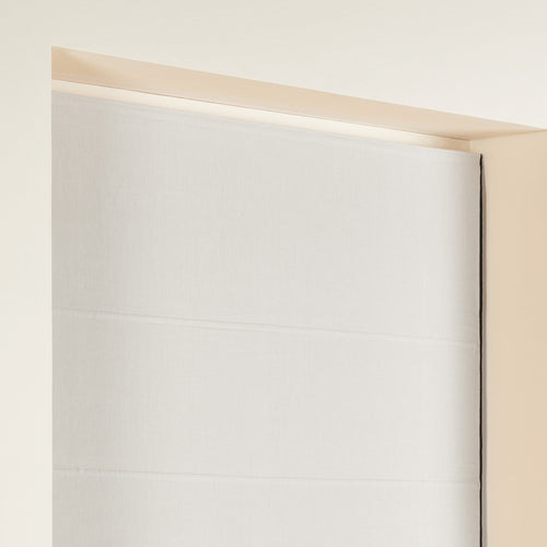 Madura Verduisteringsrolgordijn Carlina kalksteen en zwarte hommel 100x220 cm