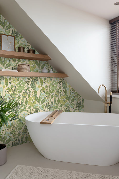 ESTAhome behang tropische bloemen en paradijsvogels vergrijsd groen - 50 x 900 cm - 131157 - vtwonen shop